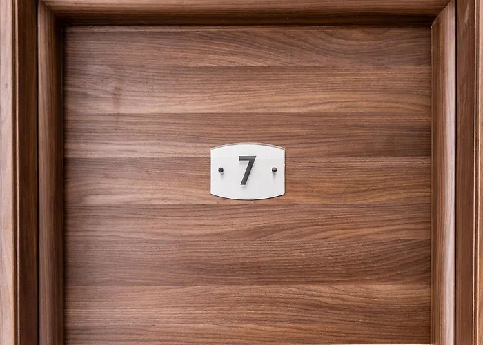 Fl7 Thelodge-amazing View W Big Terrace By Homely *